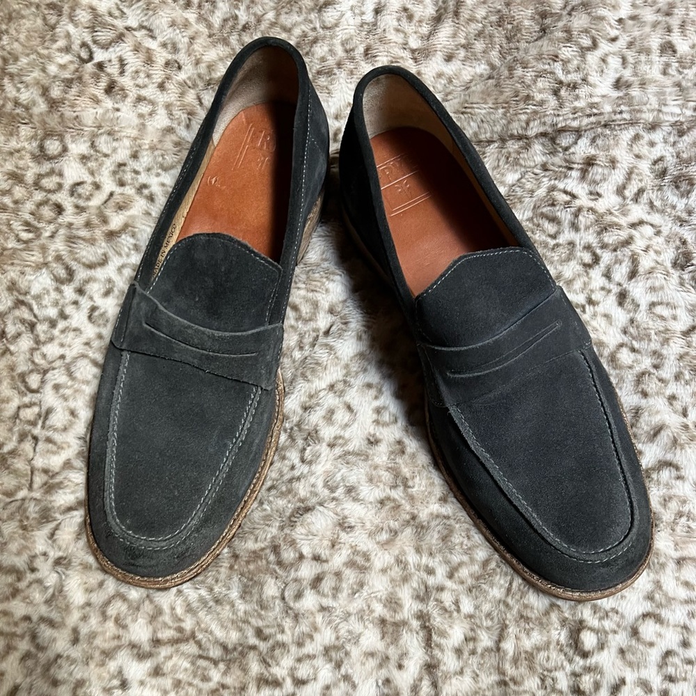 Like new FRYE Phillip Penny Men SlipOn Suede Shoes dark gray
